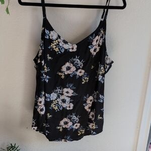 Torrid Black and White Floral Camisole Size 14/16